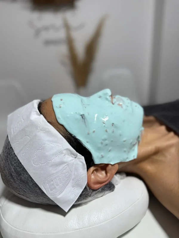Limpieza facial CASMARA Regenerin en Spazio M, mascarilla regeneradora.