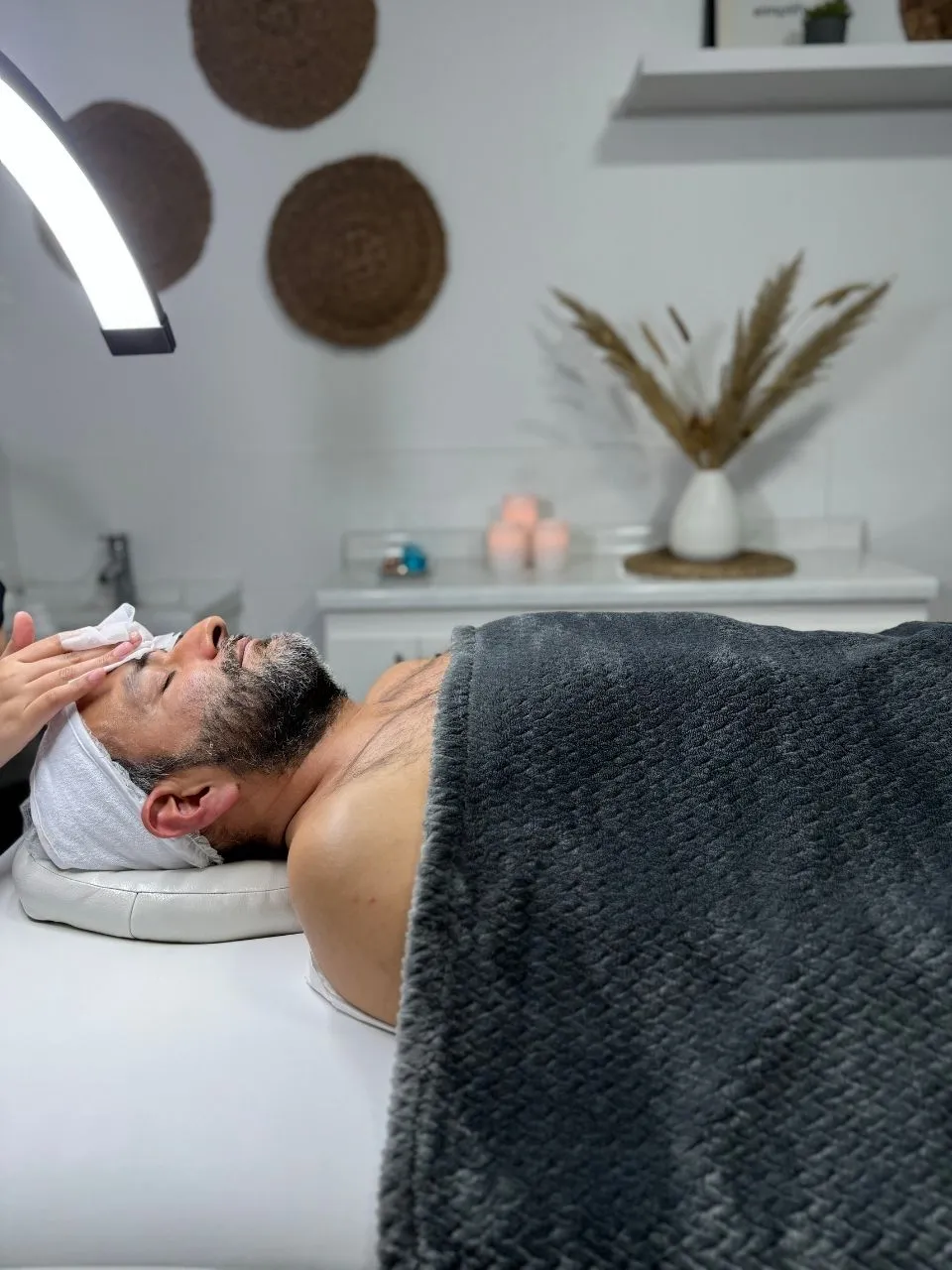 Ritual de Rodillo de Jade en Spa para parejas en Providencia – Spazio M